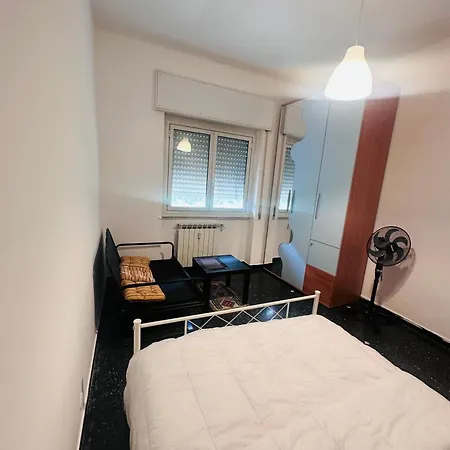 Entire 3 Bed Rooms Apartment,Centrum Genua Exterior foto